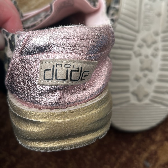 Pink Cheetah hey dudes - Picture 4 of 5